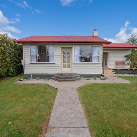 Rustlein Cottage - Te Anau Holiday Home Exteriér fotografie
