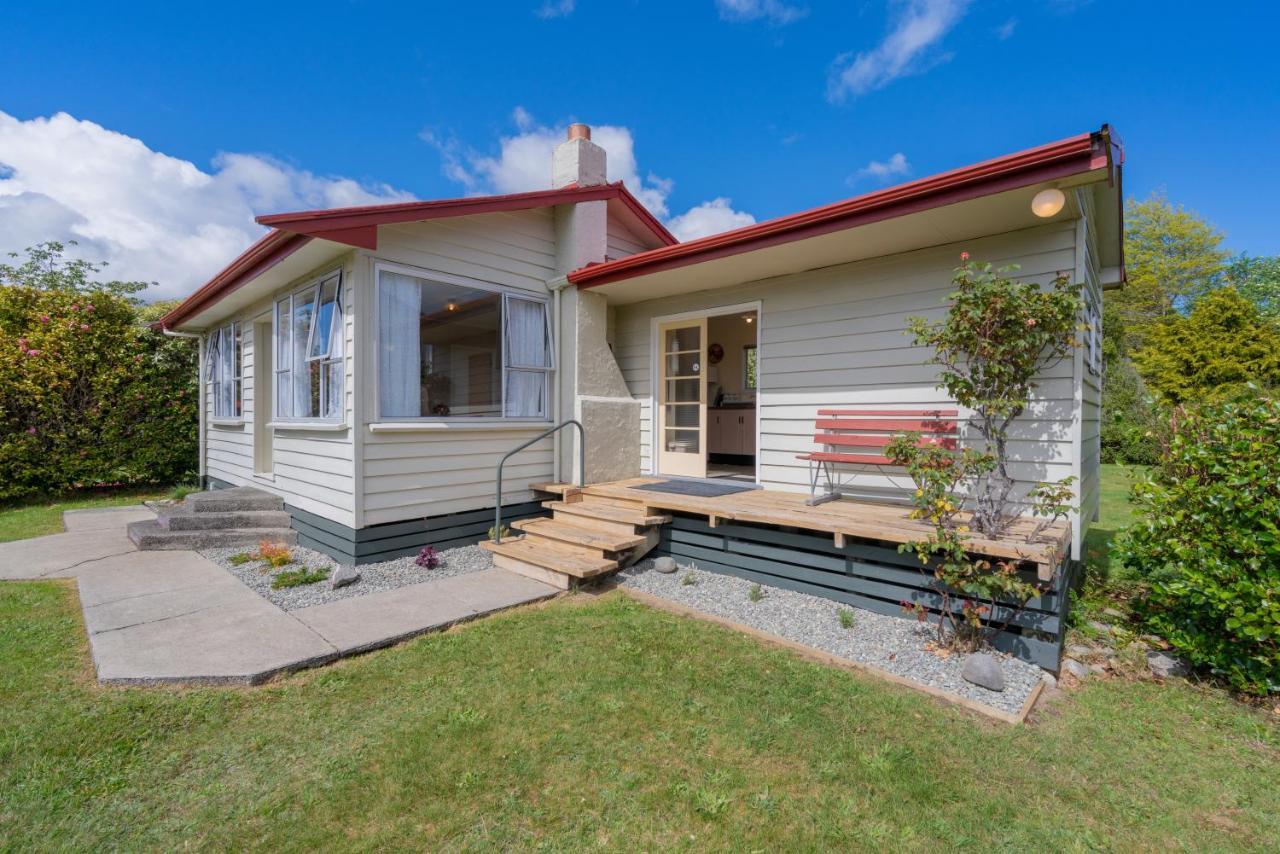Rustlein Cottage - Te Anau Holiday Home Exteriér fotografie